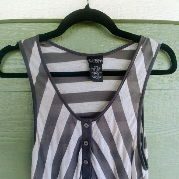 Buckle Festival Emo Style Oversize Tank by Daytrip - Picture 3 of 8